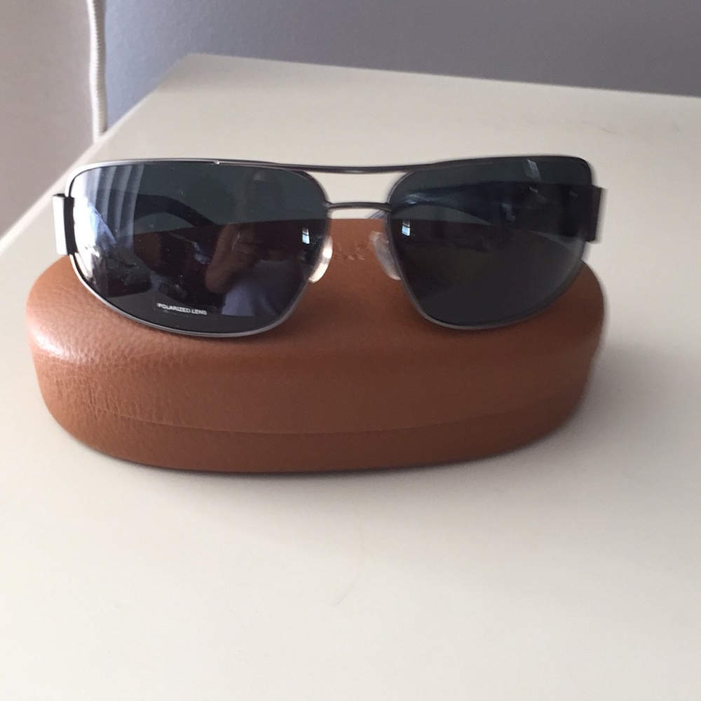 TOMMY  HILFIGER sunglasses